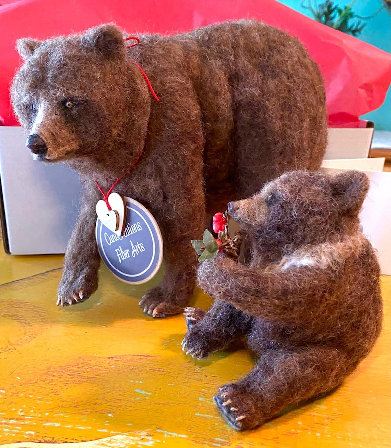Needle Felted Grizzly Bear Mama and Cub Made-to-Order, Woodland Animal, Fiber Art, One of a Kind, Unique, Nature Decor image 2