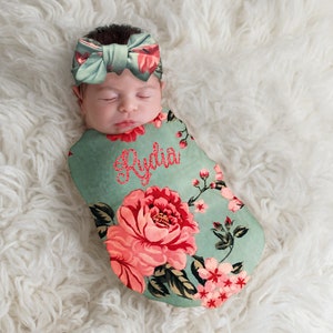 Swaddle Set Girl with Name Newborn Personalized Photoshoot Swaddle Blanket and Headband Green Floral Monogrammed For Baby Girl Blanket
