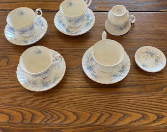 Royal Albert Blue Blossom