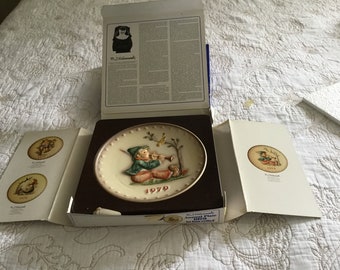 Hummel Annual Collector Plate - 1979