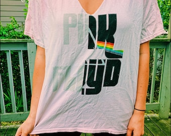 Camiseta diseñada por Pink Floyd