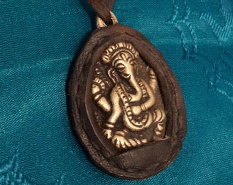 Solid old Buddha GANESHA AMULET from NEPAL in Yak Leather