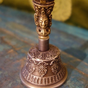 Masterpiece! Very finely crafted small Tibetan Temple Bell, great Sound