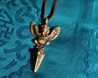 Bellissimo ciondolo tradizionale Phurba con cinturino in pelle Garuda + Yak NEPAL