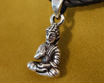 Tibet. Piccolo ciondolo Buddha dal Nepal, amuleto in argento sterling massiccio 925, senza nichel