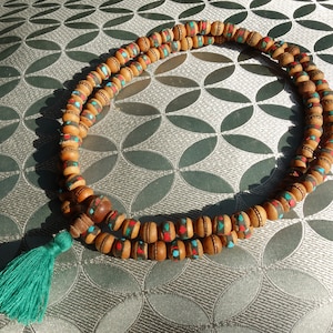 Sehr schöne Bodhibaum MALA Gebetskette mit Koralle+Türkis aus Nepal 78cm