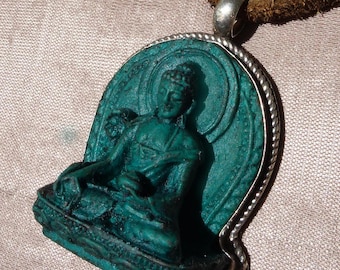 Tibet. Ciondolo Buddha della medicina Bhaisajyaguru, amuleto turchese curativo Nepal