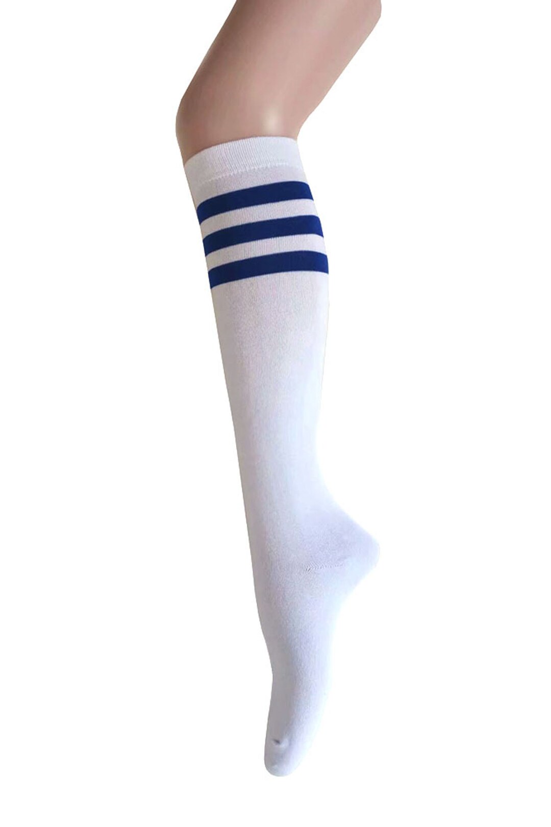 Chaussettes Hautes Blanches Rayures Bleues Pour Femmes Et Filles chaussettes-hautes-blanches-rayures-bleues-pour-femmes-et-filles
