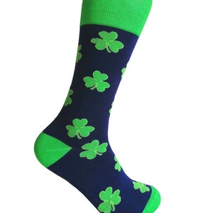 Men's Novelty Shamrocks Pattern St. Patrick's Day Navy Blue with Irish Green Color Dress Socks
