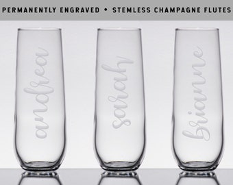 ENGRAVED CHAMPAGNE GLASSES | Custom Script Bridesmaid Champagne Flutes | Wedding Champagne Glasses | Permanently Engraved Wine Glass