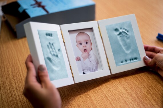 baby handprint stamp