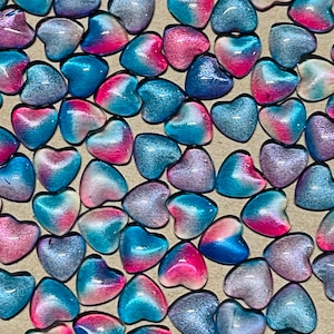 40 Glass Heart Cabochons