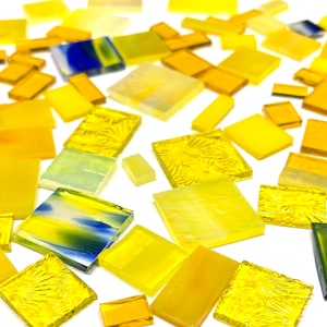 Gelbe Glasmalerei-Mosaikfliesenmischung
