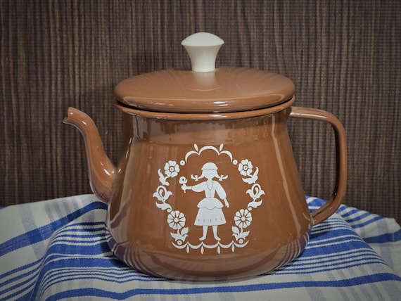 Dutch Girl Metal Teapot c. 1960s