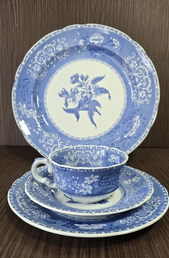 COPELAND SPODE "Camilla" transferware, 4pc. Place setting, c. 1920-50s