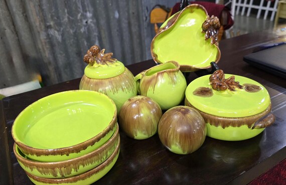 JASKA Cascade California Pottery - assorted pieces