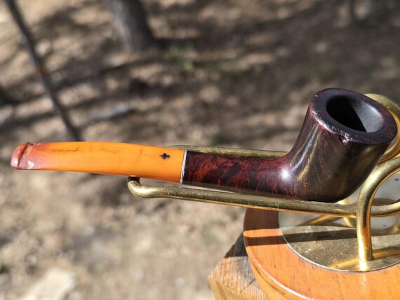 KAYWOODIE Rock Ambera Drinkless Synchrostem - with stinger, c.1932