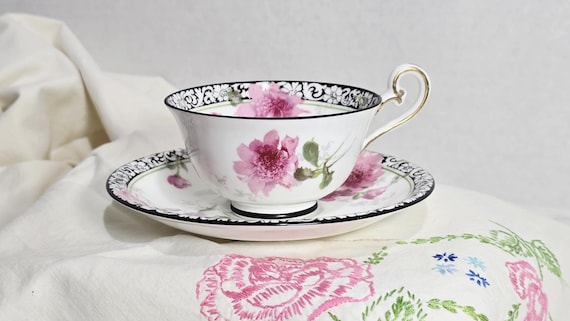 ROYAL DOULTON "Warakah" Teacup and Saucer,  c.1925