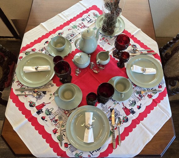 WEDGWOOD "Celadon" dinnerware assorted pieces