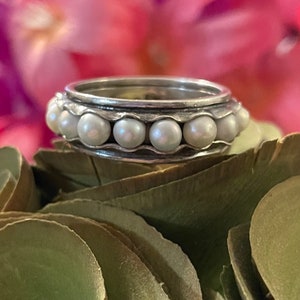 Silpada Sterling Silver Nested Pearls  Ring R2209
