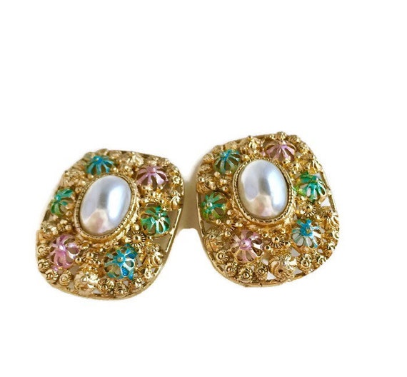 two sisters vintage jewelry