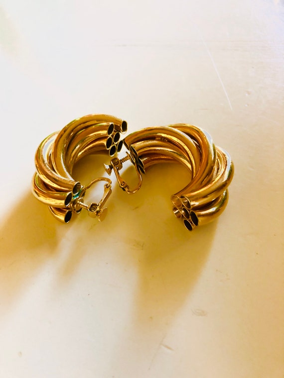Vintage NAPIER Gold Tubular Clip Earrings