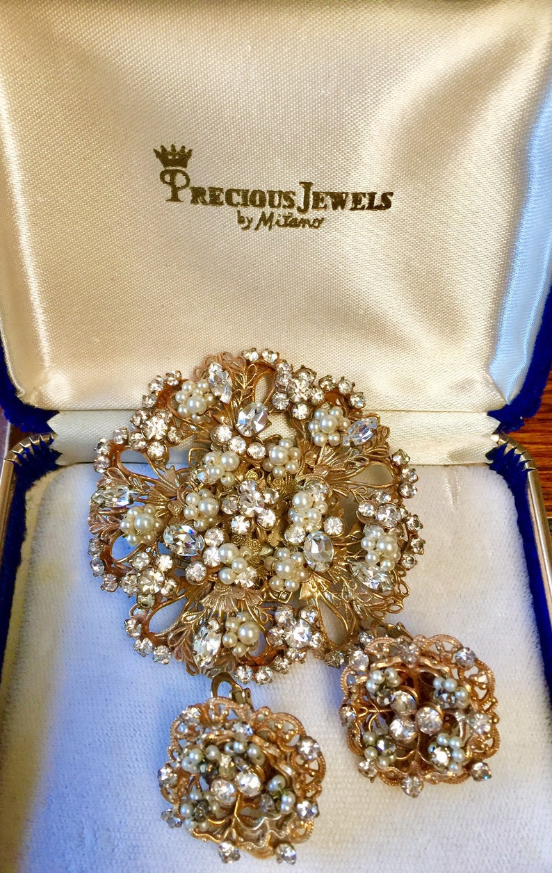 Original by Robert Faux Pearl Demi Parure