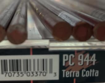 Prisma Color Pencil - PC 944 Terra Cotta -