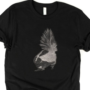 Skunk Shirt / Skunk / Skunk Gift / Skunk Tee / Animal Shirt / Skunk Lover / Skunk TShirt / Skunk T-Shirt / Skunk T Shirt / Skunks