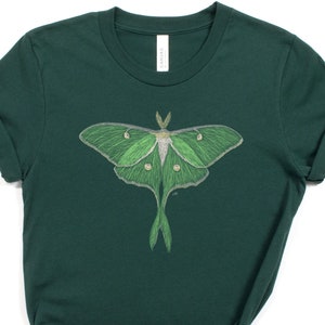 Luna Moth Shirt / Luna Moth / Moth Shirt / Moth / Luna Moths / Moth T-Shirt / Luna Moth T-Shirt / Luna Moth Lover Gift / Luna Moth Tee