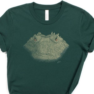 Alligator Shirt / Alligator / Alligator T-Shirt / Animal Lover Shirt / Nature Lover Shirt / Alligator Lover Gift / Reptile Lover Shirt