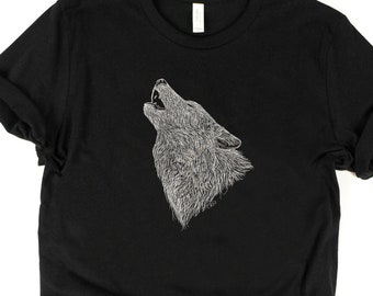Wolf Shirt / Wolf TShirt  / Wolf / Wolf T Shirt / Wolf T-Shirt / Wolf Tee / Wolf Gift / Wolf Lover / Howling Wolf / National Park