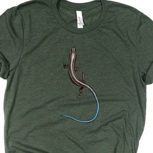 Common Five-Lined Skink Shirt / Common Five Lined Skink / Skink Shirt / Lizard Shirt / Blue Tailed Skink / Blue Tailed Skink Lover Gift
