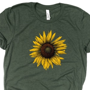 Sunflower Shirt  / Sunflower / Flower Shirt / Sunflower TShirt / Fall Shirt / Sunflower Tee / Sunflower Shirts / Sunflower T Shirt