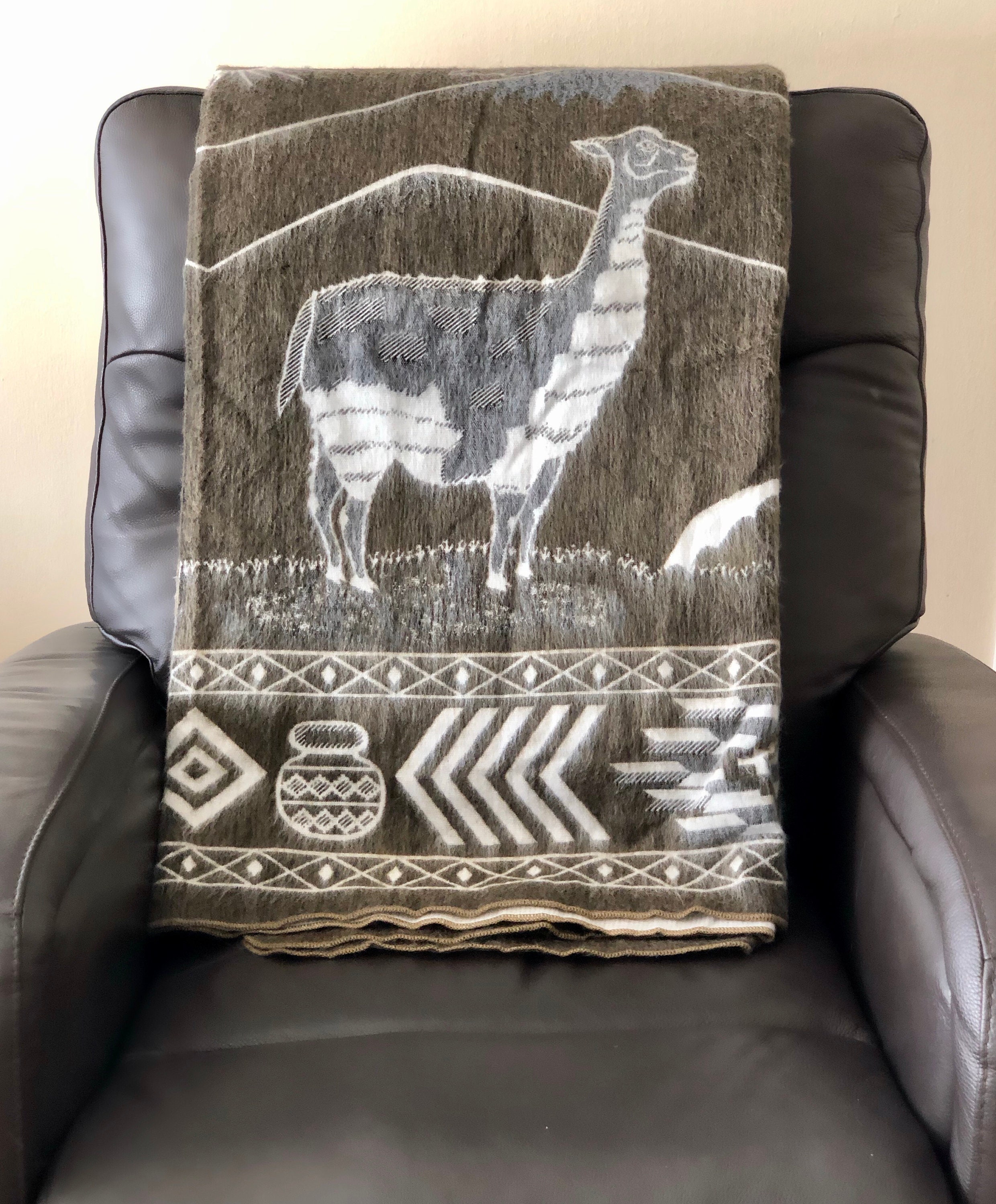Long haired Alpaca Blanket with Geometric Design and Alpacas Etsy