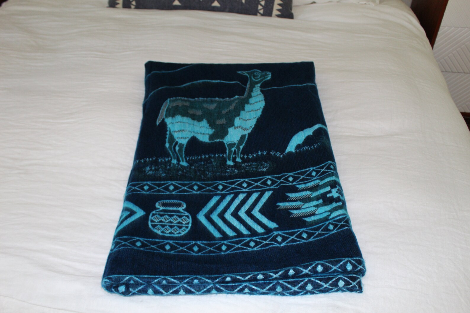 Long haired Alpaca Blanket with Geometric Design and Alpacas Etsy