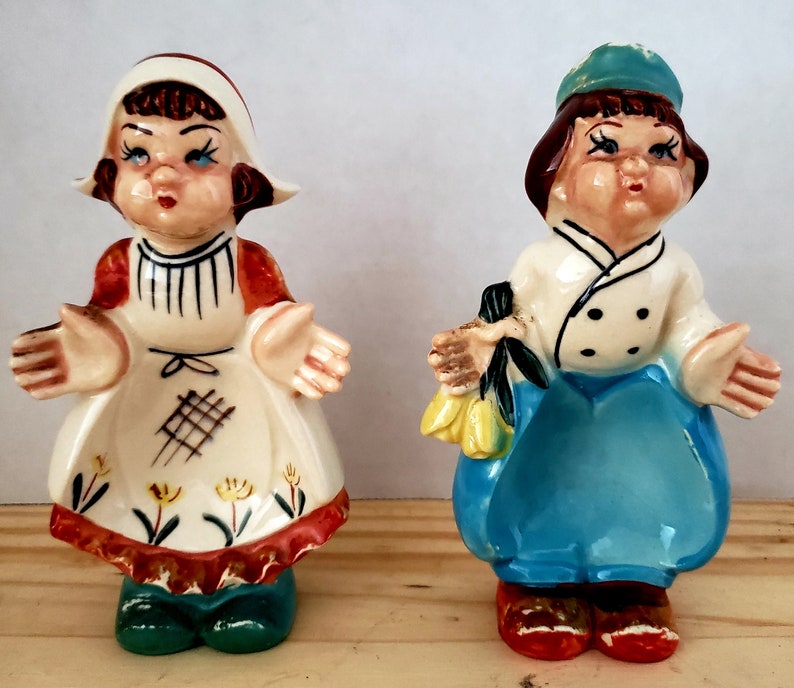 1950s Porcelain Dutch Boy and Girl Kitchen dish
