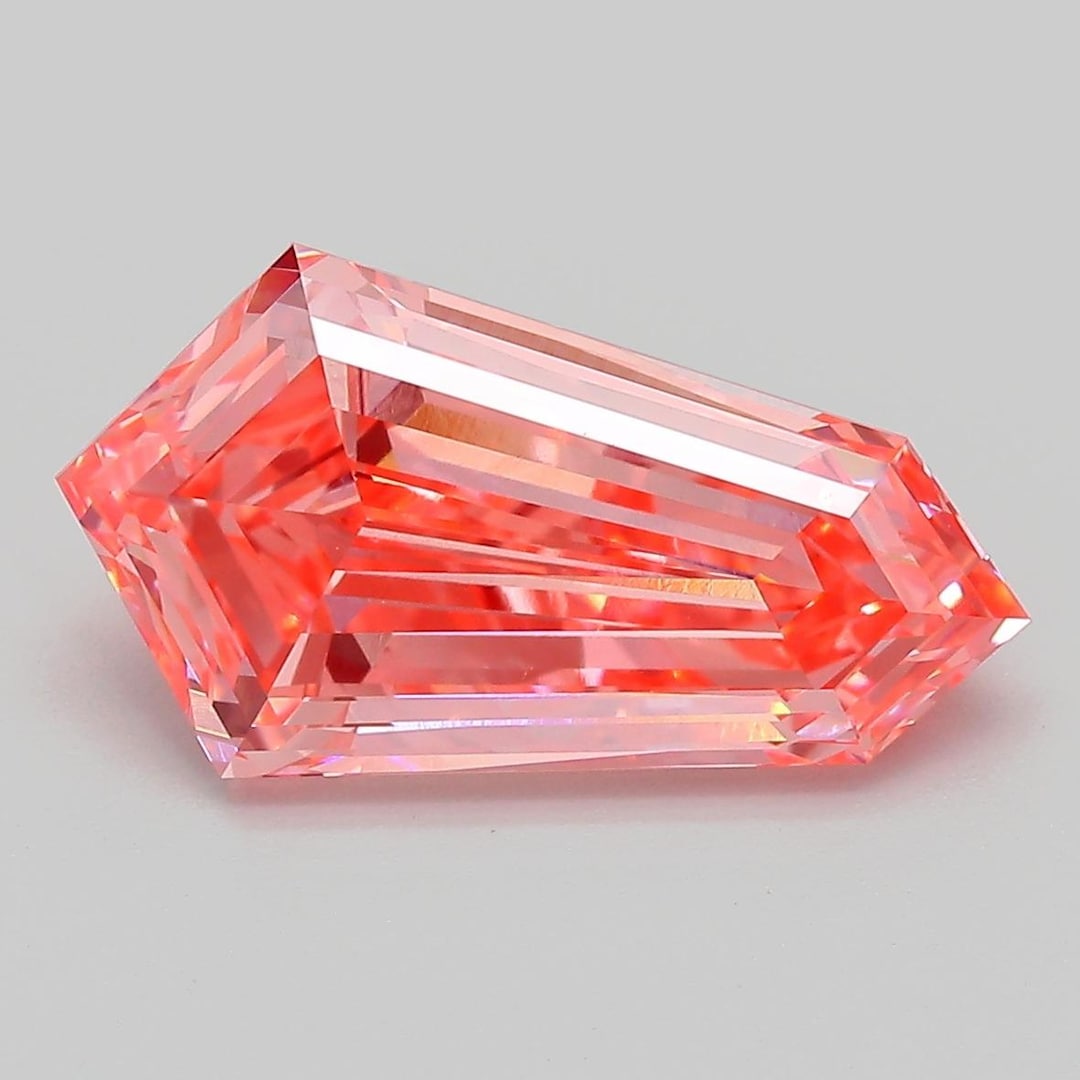 4.17 CT-VVS2 Pink Hexagonal Modified Step Cut Lab Grown Diamond for ...