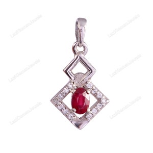 Natural Ruby Necklace-Minimalist Vintage Charm-Wedding Jewelry Pendant-July Birthstone Charm-Statement Pendant Bridesmaid Wife Gift her