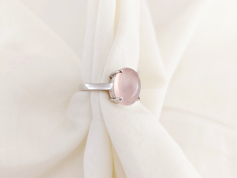 Natural Rose Quartz Ring Statement Dainty Halo Ring Stackable Ring Simple Ring 925 Sterling Silver Minimalist Handmade Ring boho Ring
