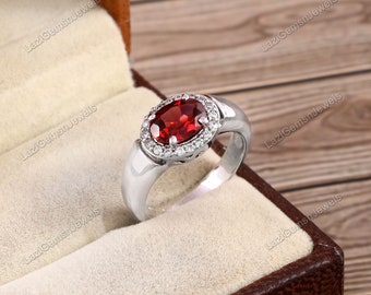 Natural Red Garnet 925 Sterling Silver Gemstone Ring ~ Designer Ring ~ Oval Shape Jewelry Ring ~ January Birthstone ~ Gift For Christmas