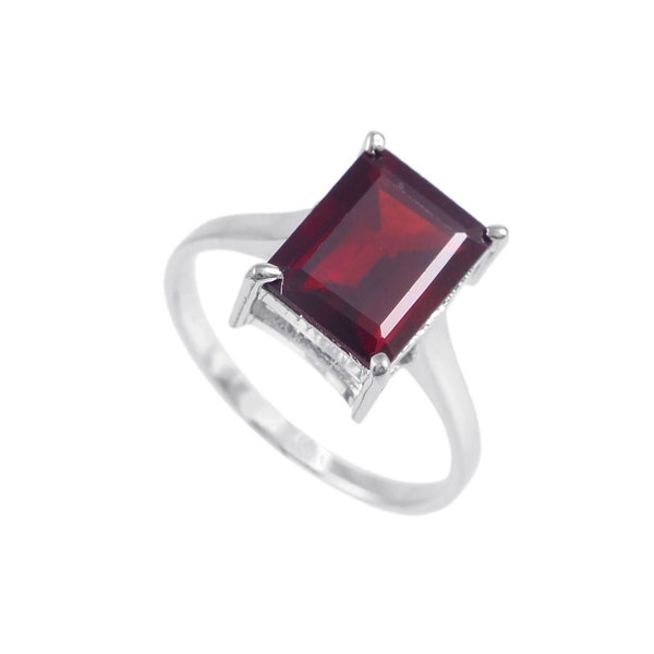 Rectangle Garnet Ring Minimalist Ring Rectangle garnet Statement Ring Cocktail Ring 925 Sterling Silver Bohemian Ring Gemstone Ring