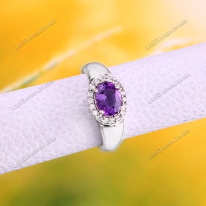 Natural Amethyst Ring Wedding Ring Oval Cut Gemstone February Birthstone Ring Purple Gems Sterling Silver Ring