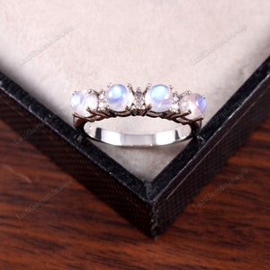 White Rainbow Moonstone Ring Minimalist Ring Jewelry Ring Promise Eternity Dainty Ring Anniversary Boho Jewelry Vintage Jewelry Gift Her