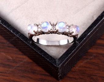 White Rainbow Moonstone Ring Minimalist Ring Jewelry Ring Promise Eternity Dainty Ring Anniversary Boho Jewelry Vintage Jewelry Gift Her