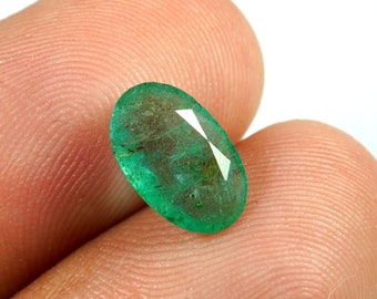 1.95 CTS 天然エメラルド オーバルカット 認定エメラルド ルース 宝石 