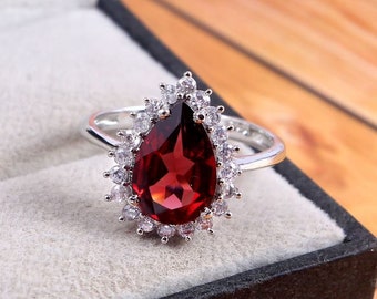 Natural Garnet Ring Faceted Pear Ring Statement Ring Stackable Ring 925 Sterling Silver Minimalist Ring Jewelry Ring faceted ring