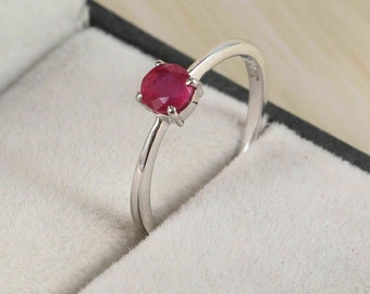 Natural Red Ruby Ring 925 Sterling Silver Oval Shape Gemstone Jewelry Ring July Birthstone Simple Ring