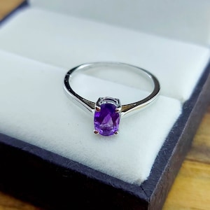 Natural Amethyst Ring Simple Ring Stackable Ring  925 Sterling Silver Oval Ring February birthstone Ring Purple Ring