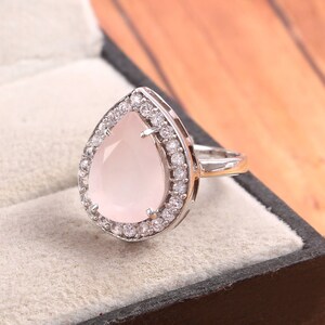 Teardrop Rose Quartz Ring Dainty Halo Ring Minimalist Ring 925 Sterling Silver Minimalist Jewelry Vintage Jewelry Ring Pink Ring Gift